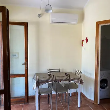 Casa Mony Semesterbostad *